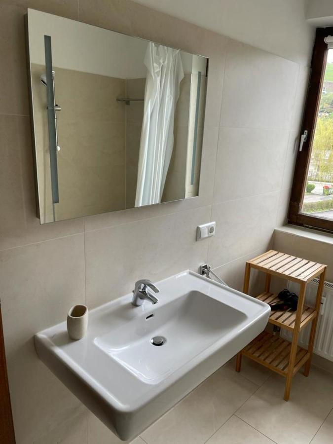 קפרון Apartment Haus 3 Top 16 - By Four Seasons Apartments מראה חיצוני תמונה