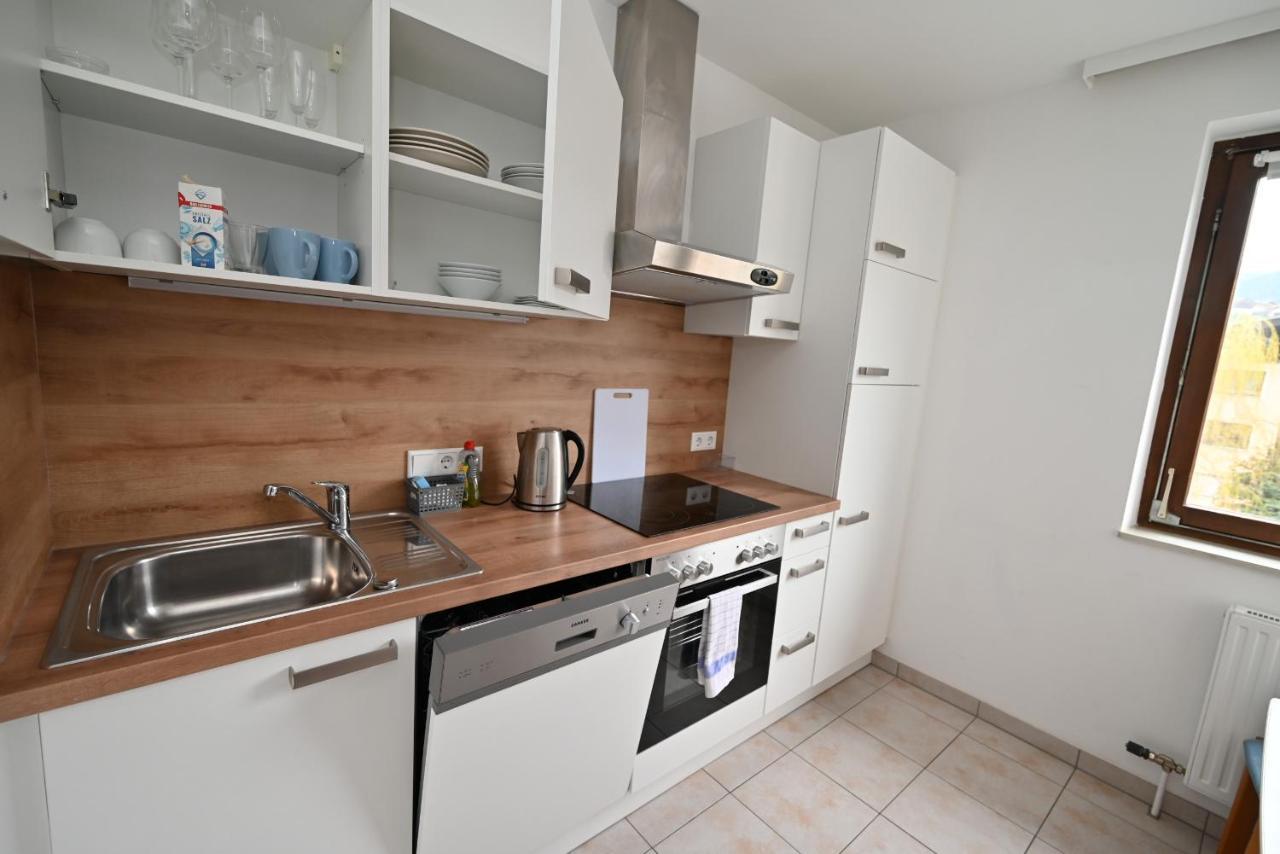 קפרון Apartment Haus 3 Top 16 - By Four Seasons Apartments מראה חיצוני תמונה